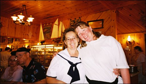 [15_Gloria_and_Becky.jpg]