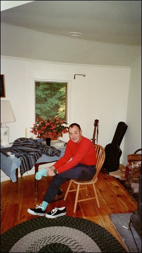 [22_Mike_gets_dressed.jpg]